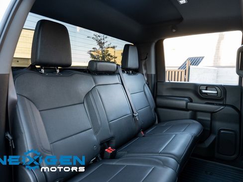 Used 2024 GMC Sierra 2500 Pro image 42