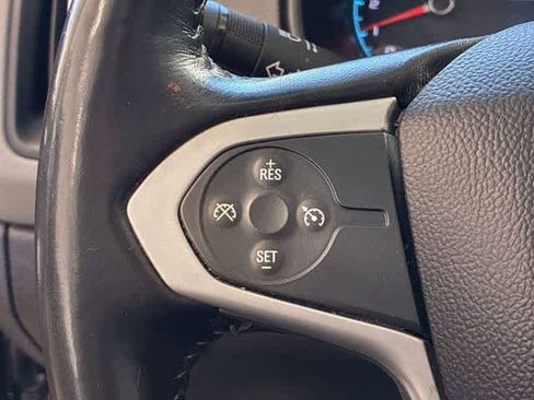 Used 2019 Chevrolet Colorado LT image 24