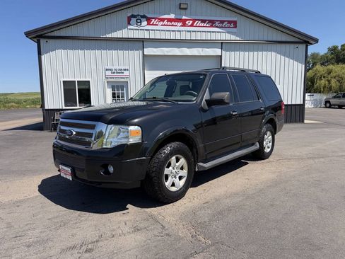 Used 2010 Ford Expedition XLT AWD/4WD image 1
