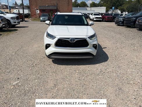 Used 2021 Toyota Highlander Platinum AWD/4WD image 8