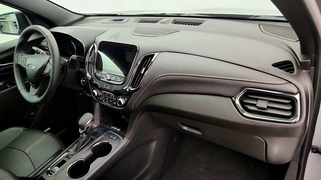 Used 2023 Chevrolet Equinox Premier FWD image 23