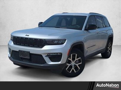 Used 2024 Jeep Grand Cherokee Limited w/ Black Appearance Package