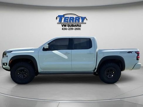 Used 2025 Nissan Frontier PRO-4X w/ Pro Premium Package AWD/4WD image 3