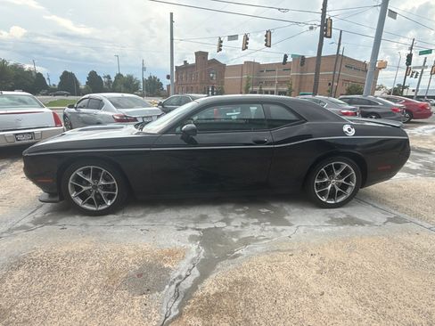 Used 2023 Dodge Challenger GT RWD image 7