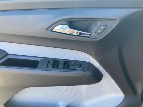 New 2027 Chevrolet Bolt LT w/ Comfort Package FWD image 18