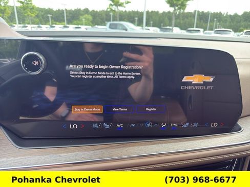New 2026 Chevrolet Tahoe High Country AWD/4WD image 14