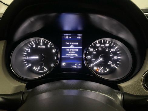 Used 2019 Nissan Rogue Sport SV image 18