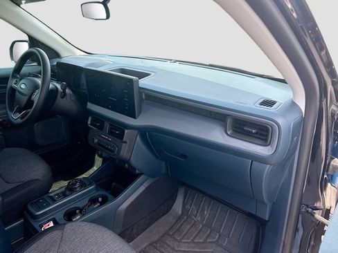 Used 2025 Ford Maverick XLT w/ Black Appearance Package AWD/4WD image 33