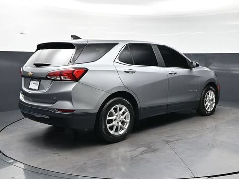 Used 2023 Chevrolet Equinox LT FWD image 5
