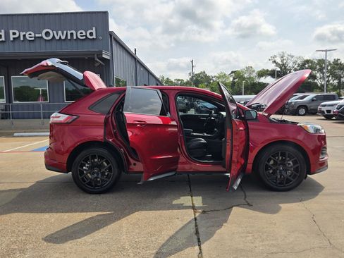 Used 2022 Ford Edge ST AWD/4WD image 12
