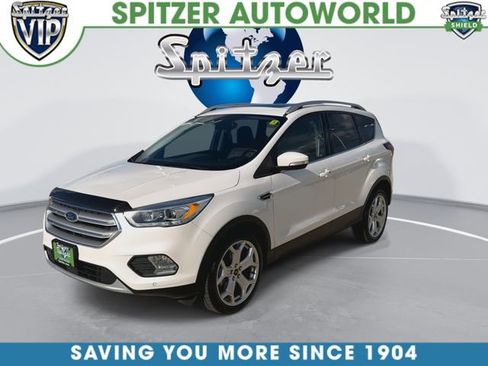 Used 2019 Ford Escape Titanium image 4