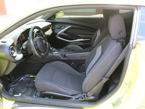 Used 2019 Chevrolet Camaro SS image 8