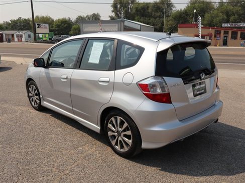 Used 2013 Honda Fit Sport image 5