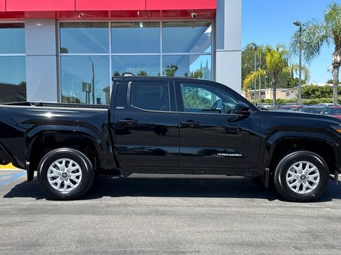 Certified 2026 Toyota Tacoma SR5 RWD image 4