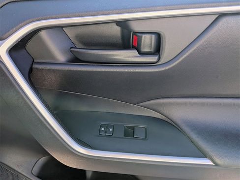 Used 2024 Toyota RAV4 LE image 31