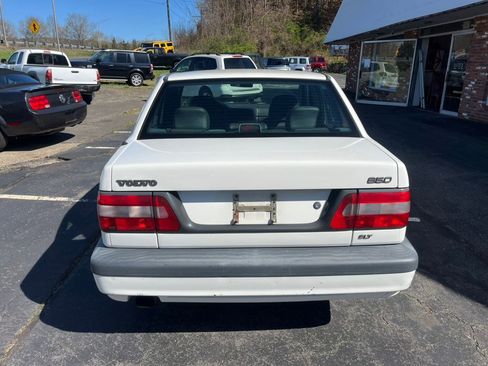 Used 1997 Volvo 850 GLT FWD image 3