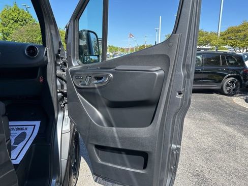 Used 2026 Mercedes-Benz Sprinter 2500 image 46