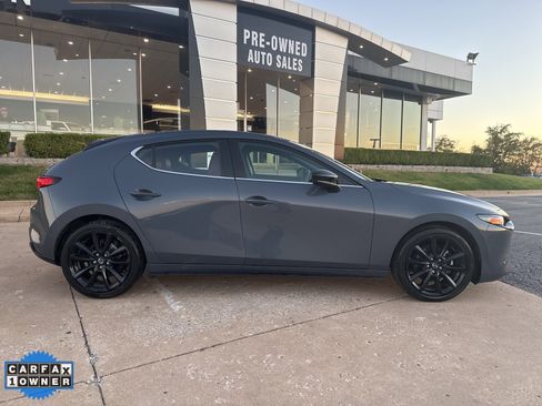 Used 2024 MAZDA MAZDA3 s image 2