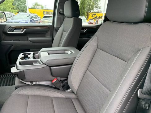 New 2026 GMC Sierra 1500 Elevation w/ X31 Off-Road Package AWD/4WD image 18