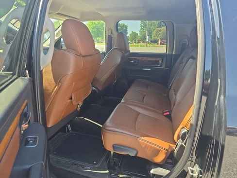 Used 2015 RAM 3500 Laramie Longhorn AWD/4WD image 10