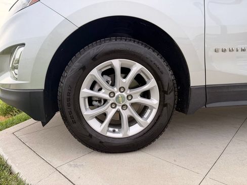 Used 2021 Chevrolet Equinox LS w/ LS Convenience Package AWD/4WD image 15