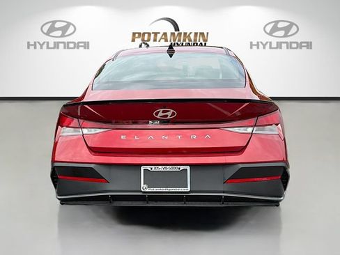 Certified 2026 Hyundai Elantra Sport FWD image 6