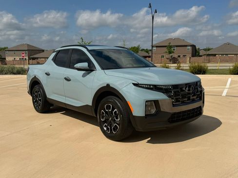 Used 2024 Hyundai Santa Cruz SEL w/ Activity Package image 3