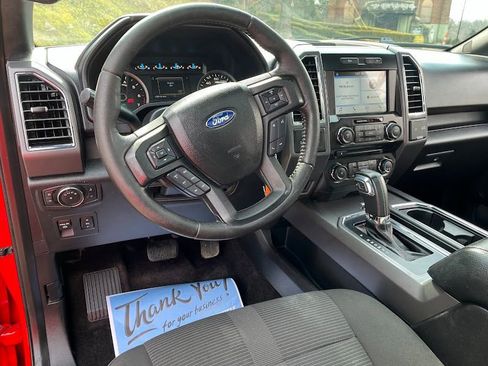 Used 2016 Ford F150 XLT w/ Equipment Group 302A Luxury image 10