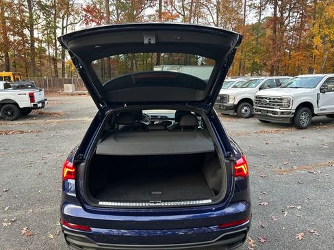 Used 2025 Audi Q3 2.0T Premium image 26