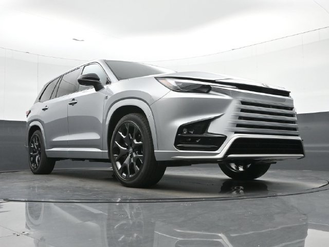 New 2026 Lexus TX 500h AWD image 14