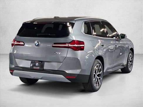 Used 2026 BMW X3 xDrive30i w/ Premium Package AWD/4WD image 5