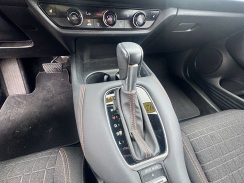 Used 2024 Honda HR-V Sport image 13