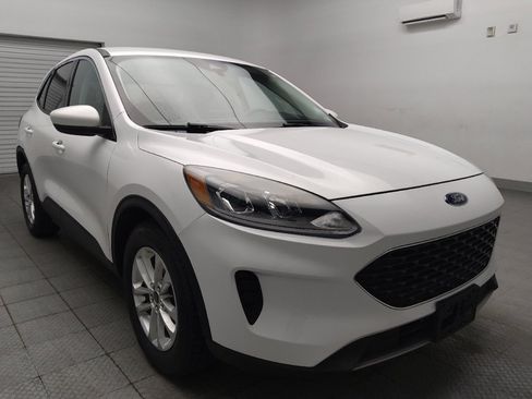 Used 2021 Ford Escape SE FWD image 13