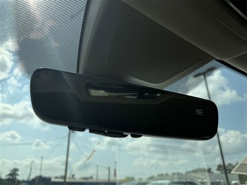 New 2026 Volkswagen Atlas SE image 21