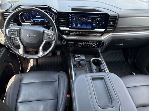 Used 2022 Chevrolet Silverado 1500 RST w/ RST All Star Premium Package AWD/4WD image 2