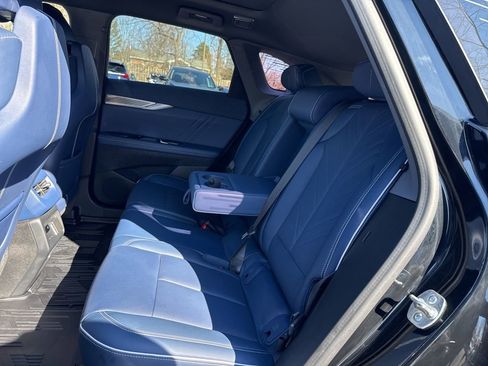 Used 2025 Cadillac Optiq Sport 2 image 41