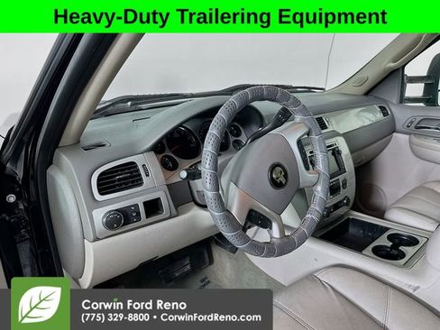 Used 2008 Chevrolet Silverado 2500 LTZ w/ EZ-Lift Tailgate Package image 9