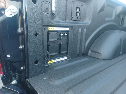 New 2025 Ford F150 Lariat w/ Equipment Group 502A High image 9