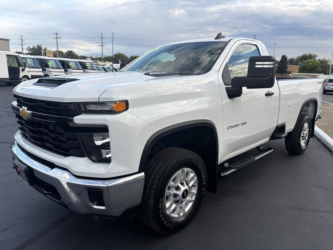 Used 2026 Chevrolet Silverado 2500 W/T w/ Snow Plow Prep/Camper Package AWD/4WD image 7
