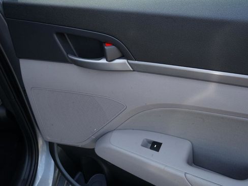 Used 2018 Hyundai Elantra SEL image 57