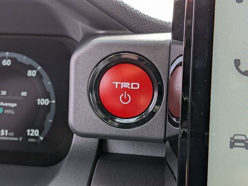 New 2025 Toyota 4Runner TRD Off-Road Premium image 12