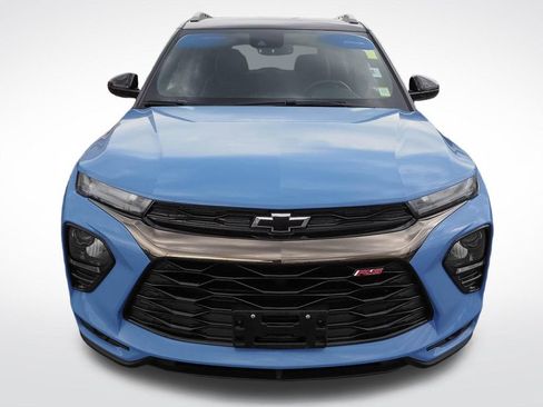 Used 2023 Chevrolet TrailBlazer RS w/ Convenience Package AWD/4WD image 2