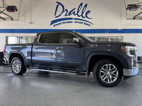 Used 2021 GMC Sierra 1500 SLT w/ SLT Premium Plus Package AWD/4WD image 1