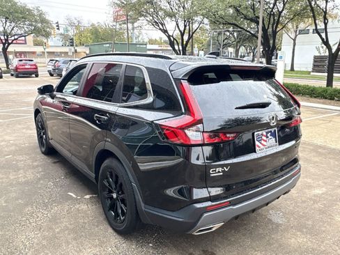 Used 2023 Honda CR-V Sport image 4