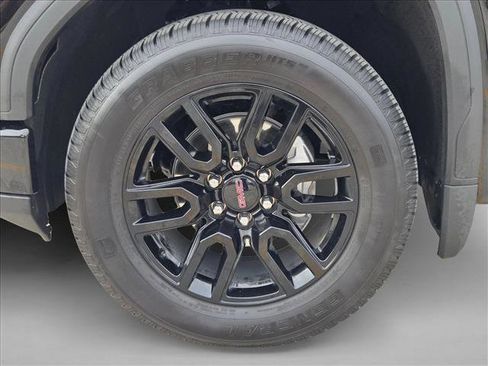 Used 2025 GMC Sierra 1500 Elevation image 23