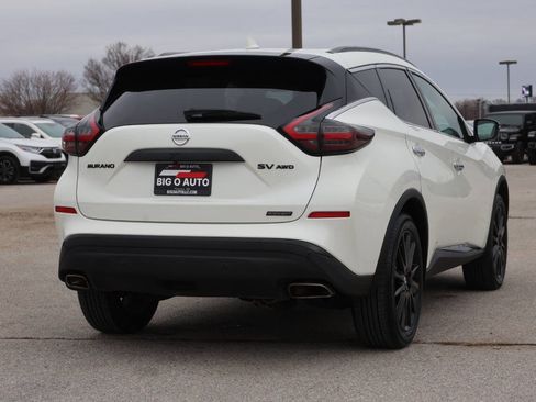 Used 2022 Nissan Murano SV w/ SV Midnight Edition Package image 9