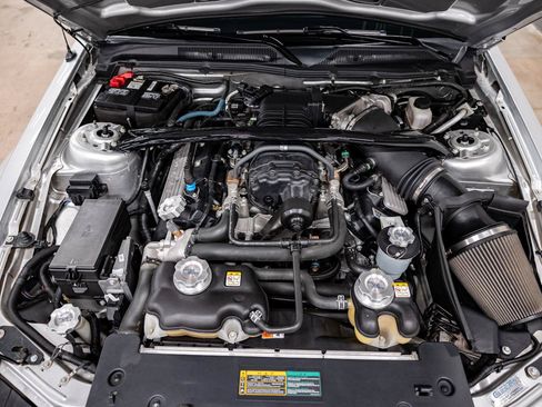 Used 2009 Ford Mustang Shelby GT500 RWD image 18