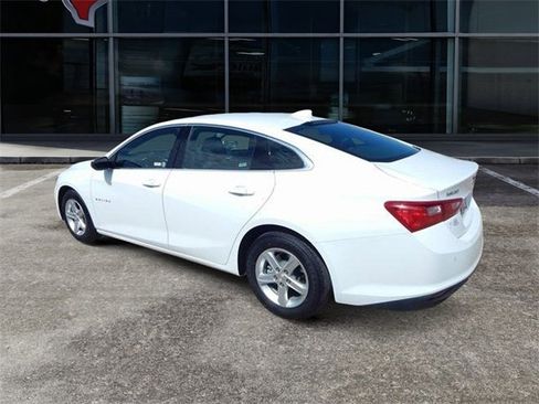 Used 2024 Chevrolet Malibu LT image 6