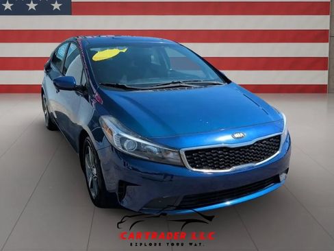 Used 2018 Kia Forte S FWD image 9