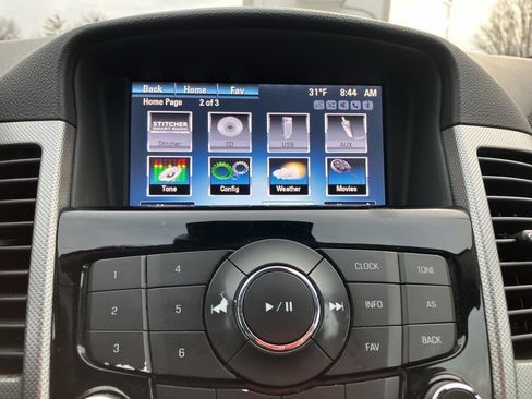 Used 2015 Chevrolet Cruze LTZ w/ Sun, Sound and Sport Package image 18